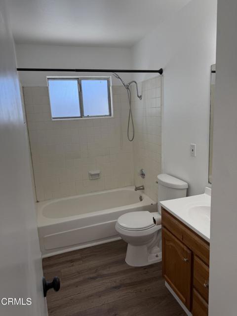 Building Photo - 717 Halyard St