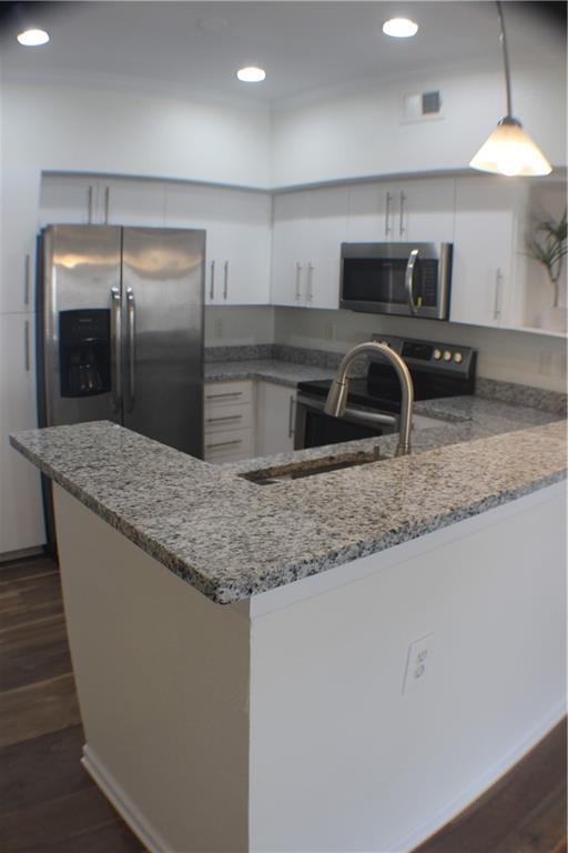 Building Photo - 11203 Ranch to Market Rd 2222