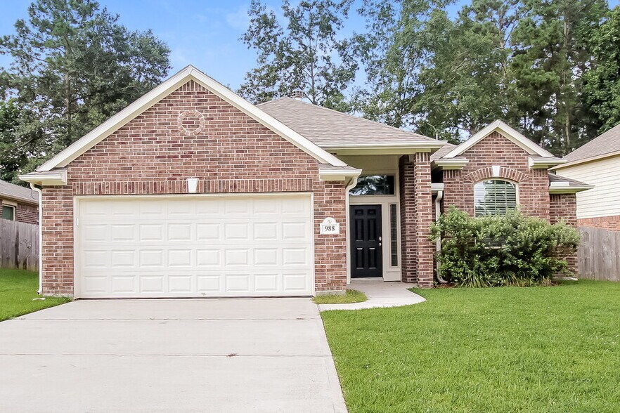 Primary Photo - 988 Arbor Glen