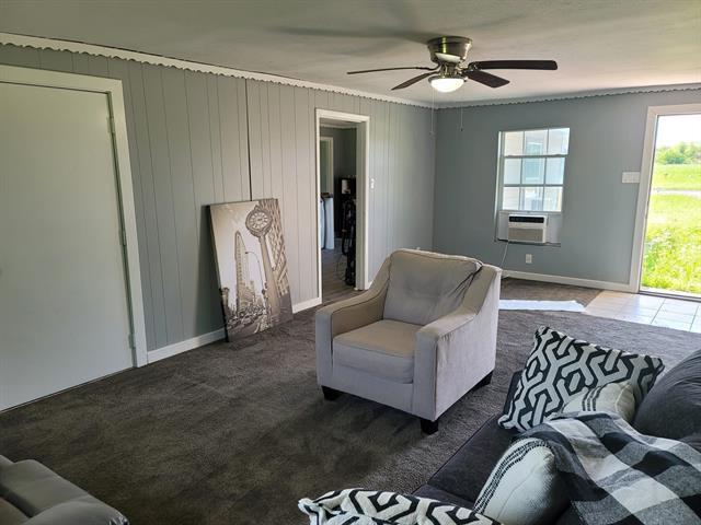 Building Photo - 5904 Lee St