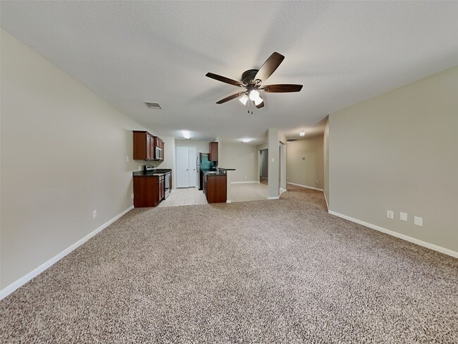 Building Photo - 28906 Rio Grande River Dr