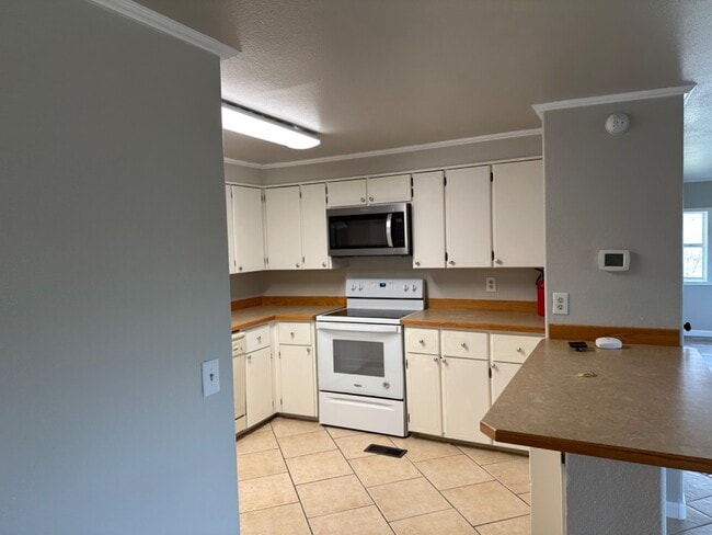 Building Photo - 9333 US-212