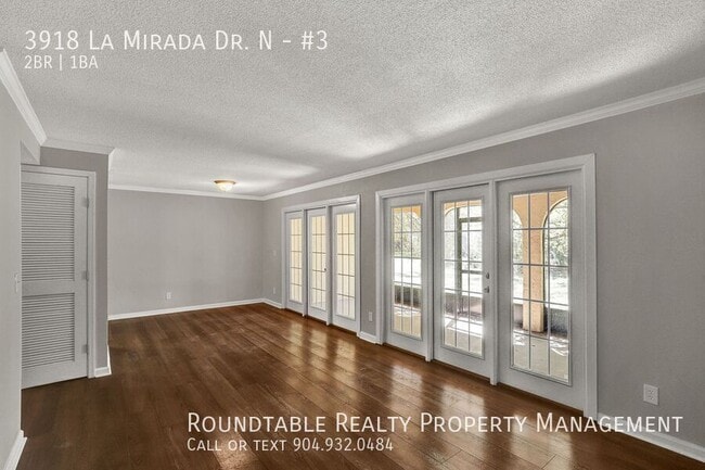 Building Photo - 3918 La Mirada Dr N