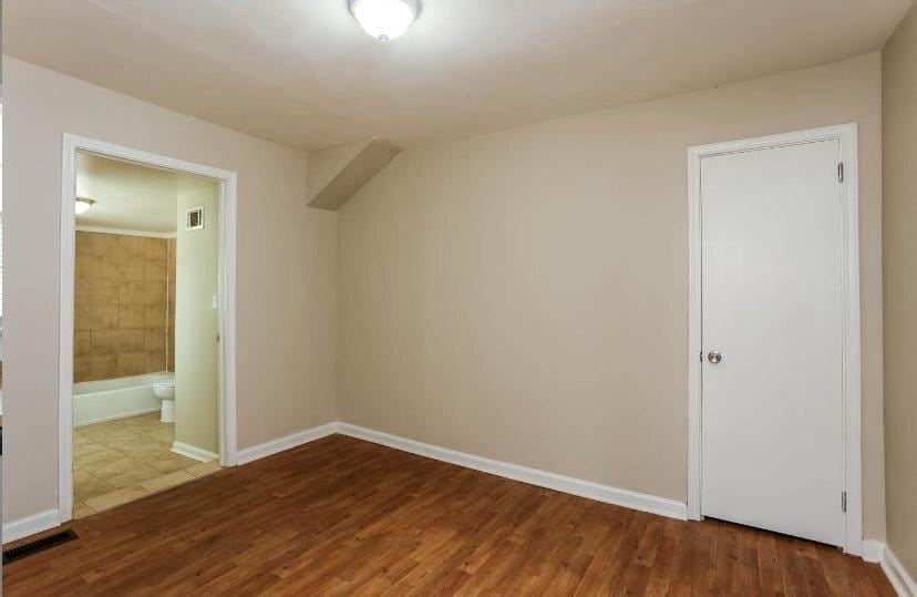 Building Photo - 2122 Cherry Ln