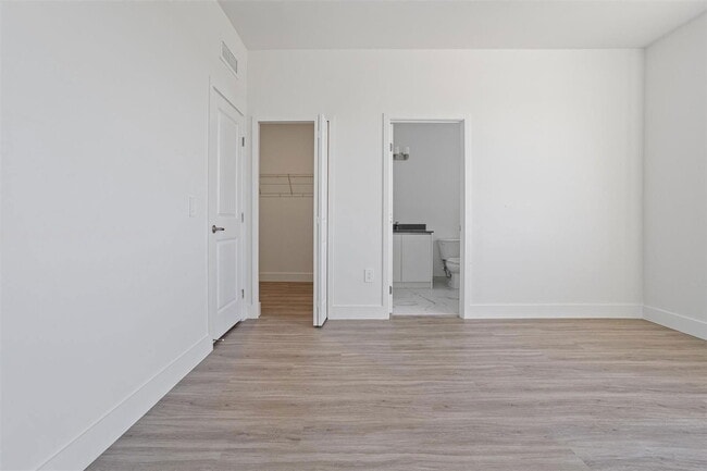 Building Photo - Southwest 344th Terrace, Homestead, FL 33034 - 3 BR 2.5 BA house