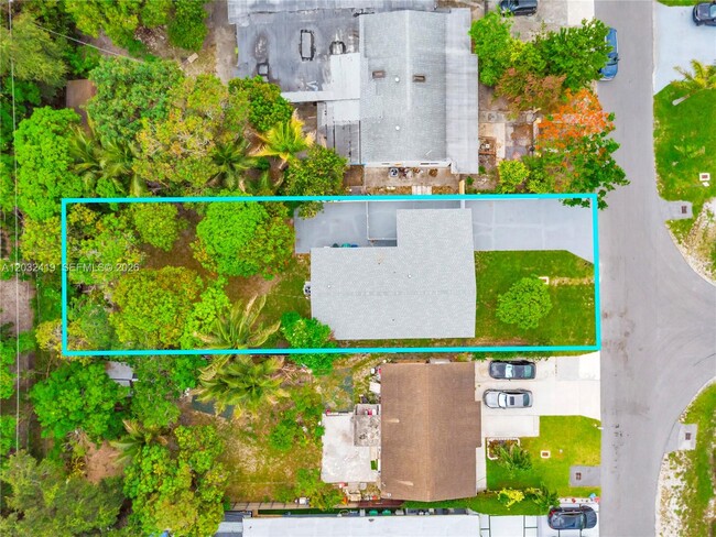 Building Photo - 2600 NW 108th St