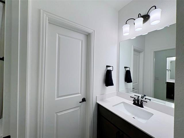 Building Photo - 1505 Isaac Dr