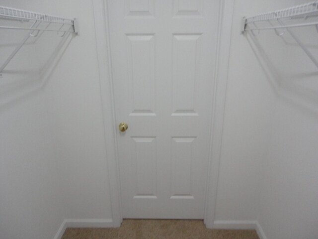 Building Photo - 1907 Landon Farms Ln