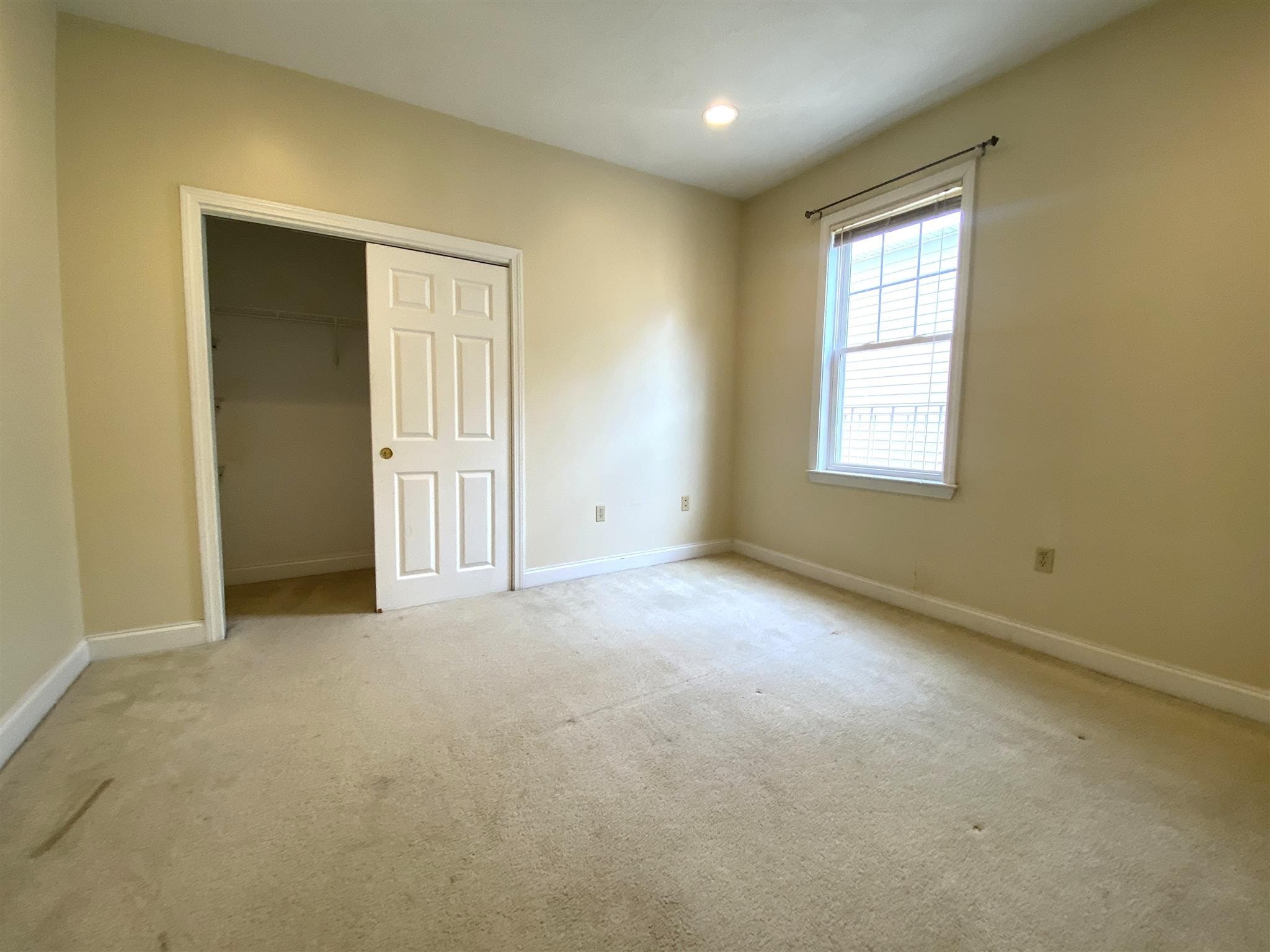 Building Photo - 454 Green St