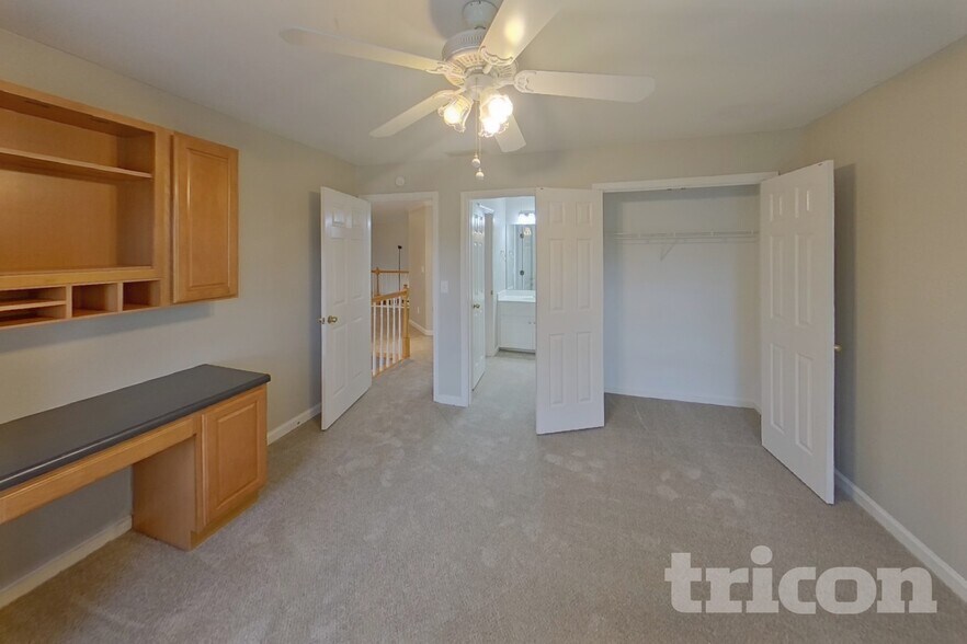 Building Photo - 1260 Castle Pointe Ln