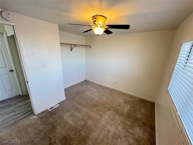 Building Photo - 4905 Fuentes Cir