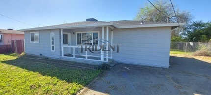 Building Photo - 3 bedroom, 2 bath home, with a bonus room