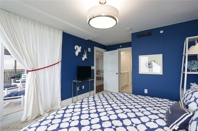 Primary Photo - 6849 Grenadier Blvd