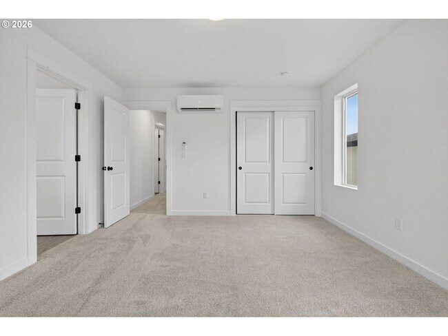 Building Photo - 4055 SW McKinley St