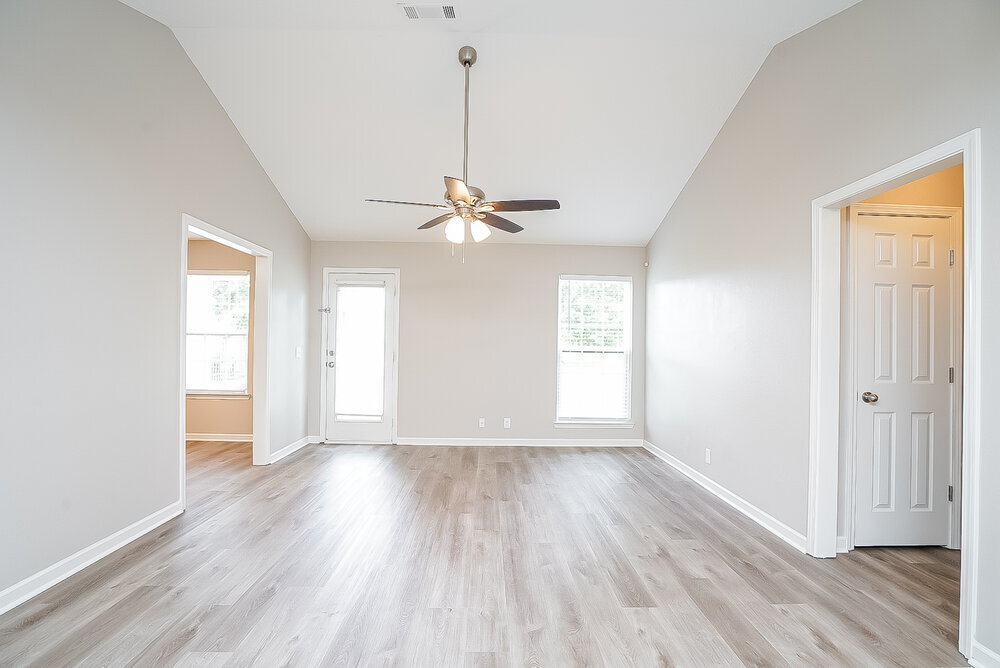 Building Photo - 1205 Hartfield Ct