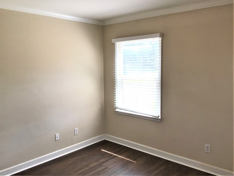 Building Photo - 4341 Becks Park Ln