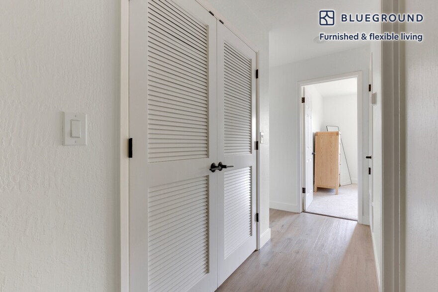 Building Photo - 20200 Lucille Ave