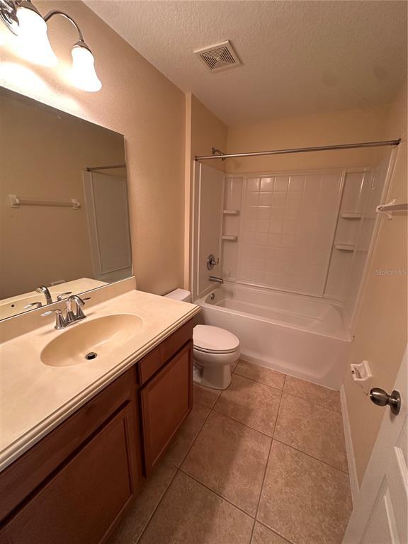 Building Photo - 10899 Savannah Landing Cir