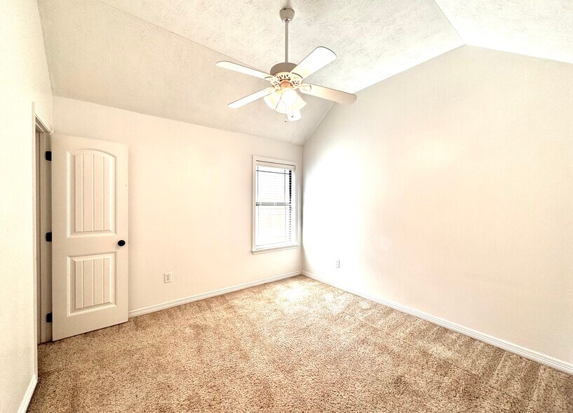 Building Photo - 3807 Ransberg Ct