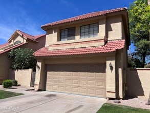 Building Photo - 4568 W Ivanhoe St