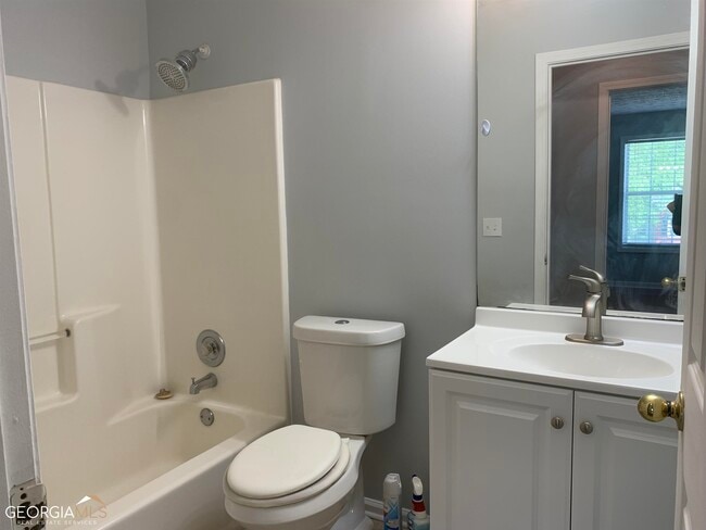 Building Photo - 2795 Woodbine Hill Way