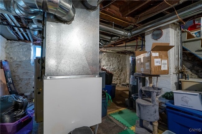 Building Photo - 48 Dolge Ave