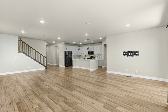 Building Photo - 13541 Waterthrush St