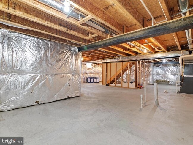 Building Photo - 1213 Heartland Ct