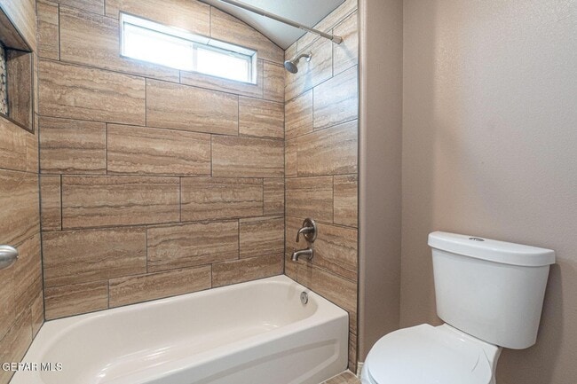 Building Photo - 2241 Tierra Delmonte Dr