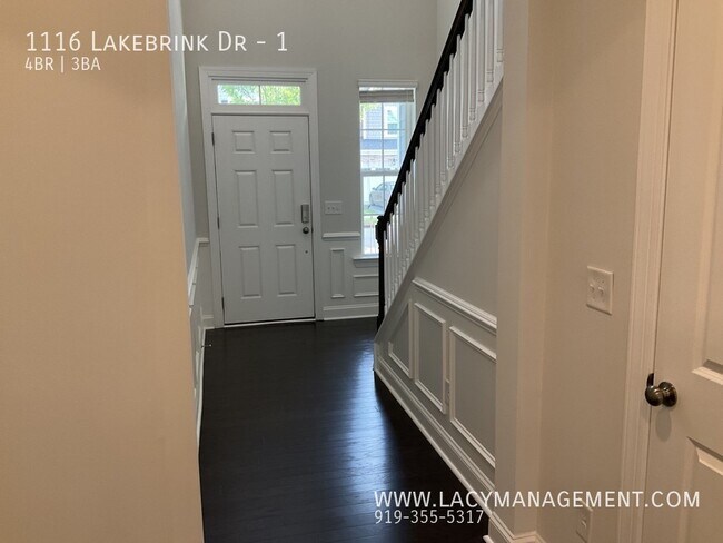 Building Photo - 1116 Lakebrink Dr