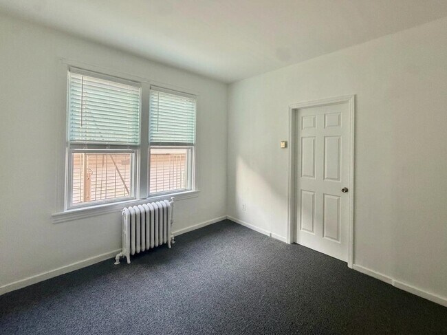 Building Photo - 157 Avenue C