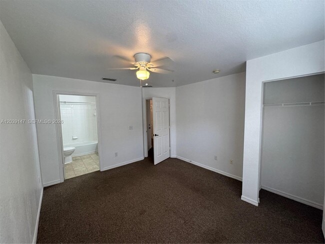 Building Photo - 4006 Santa Maria Dr