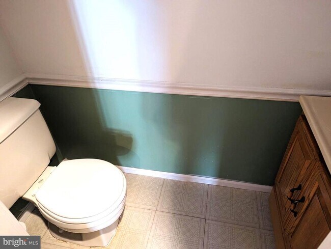 Building Photo - 22 Bryce Ct