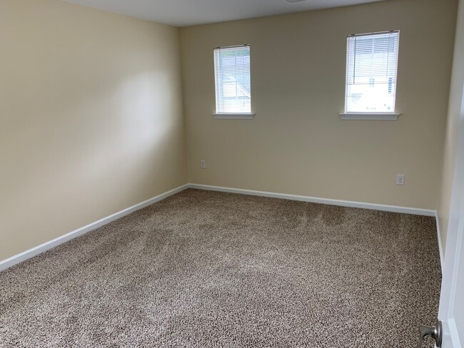 Building Photo - 131 Bobbys Branch Rd