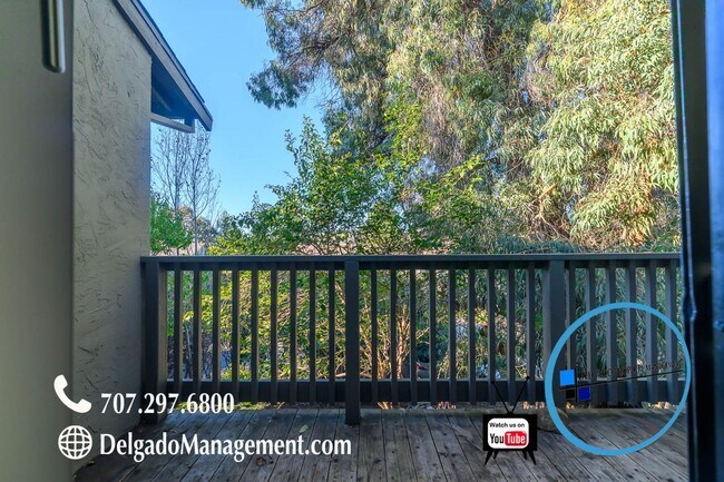 Building Photo - Benicia 2 bedroom condo