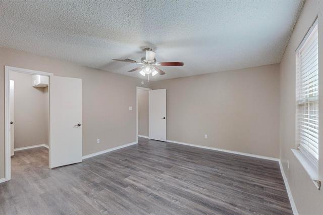 Building Photo - 2124 Robinson St