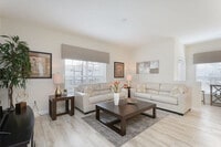 Building Photo - 4822 Brier Rose Ln