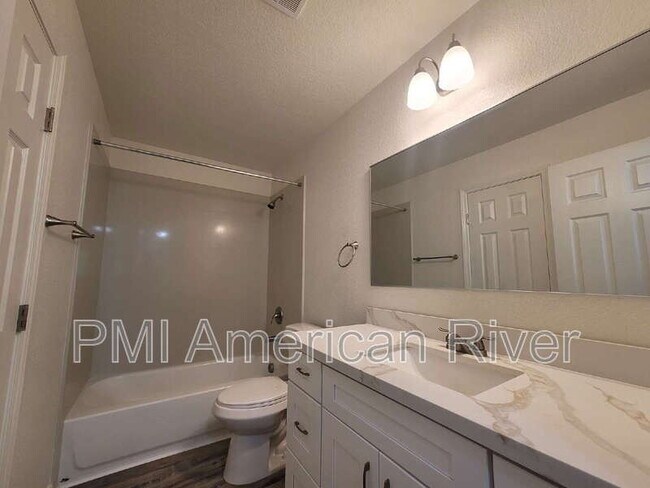Building Photo - 7147 Bacchini Ave
