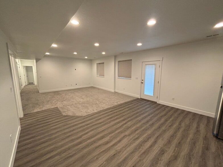 Building Photo - 3594 W 2800 S