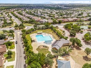 Building Photo - 12422 Old Stillwater