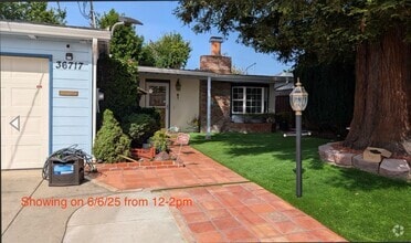 Building Photo - Beautiful 4 bedroom 2 bath home in Newark