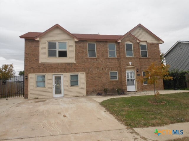 Primary Photo - 5011 White Rock Dr