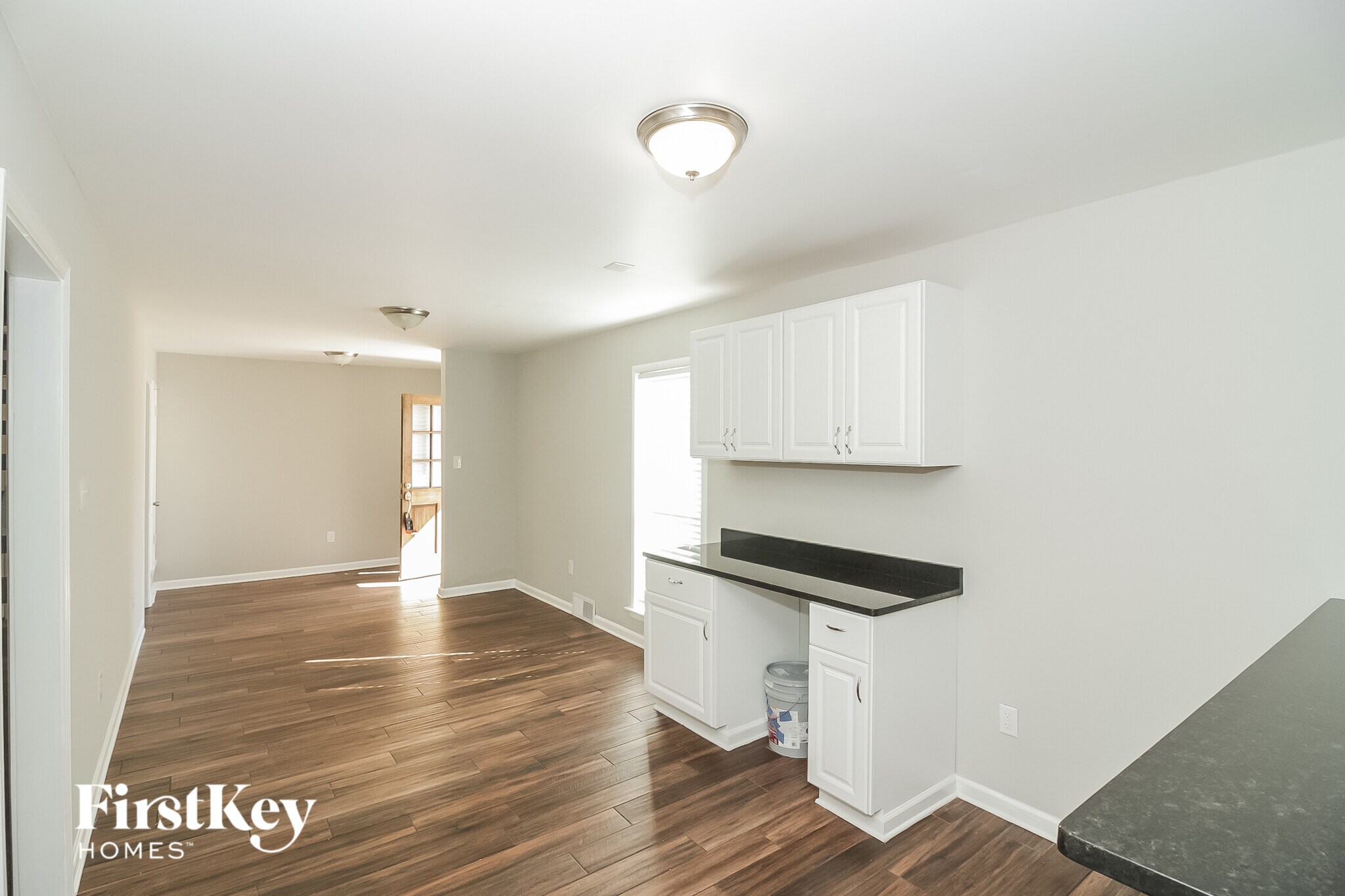 Building Photo - 7650 Charstone Dr