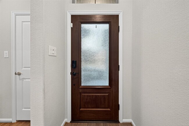 Building Photo - 10535 Cecilia Star Ln