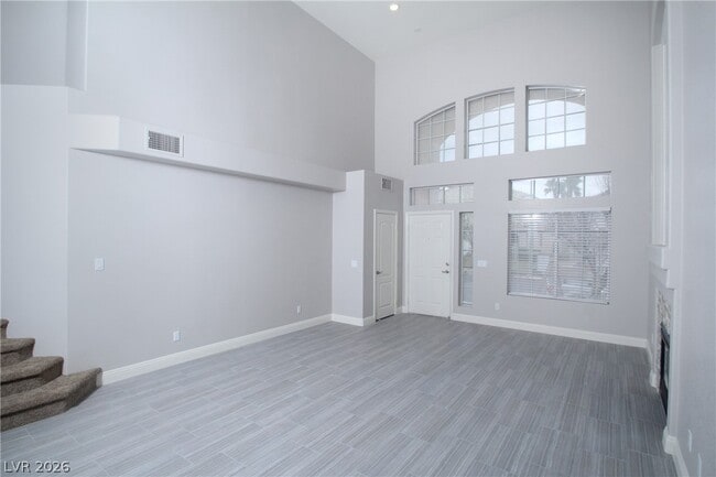 Building Photo - 268 Single Petal St