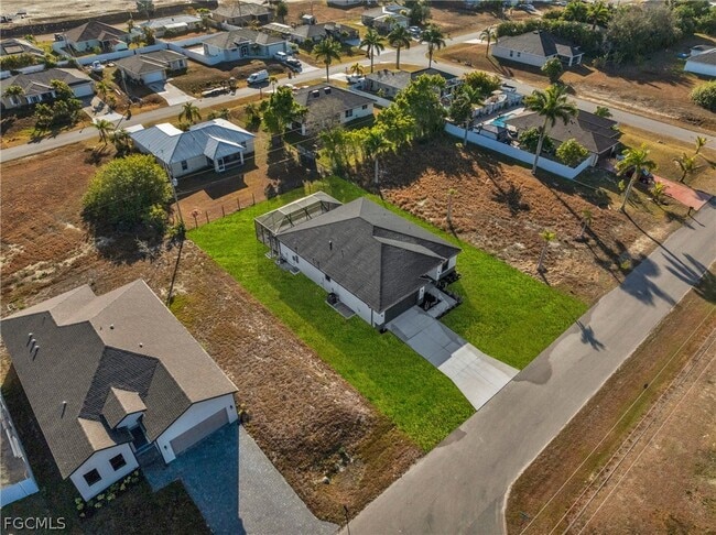 Building Photo - 1109 NE 2nd Ave