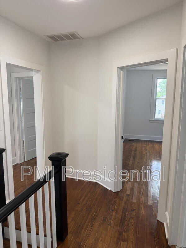 Building Photo - 1226 N 36th St