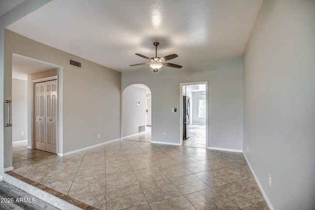 Building Photo - 16518 Lost Arrow Dr