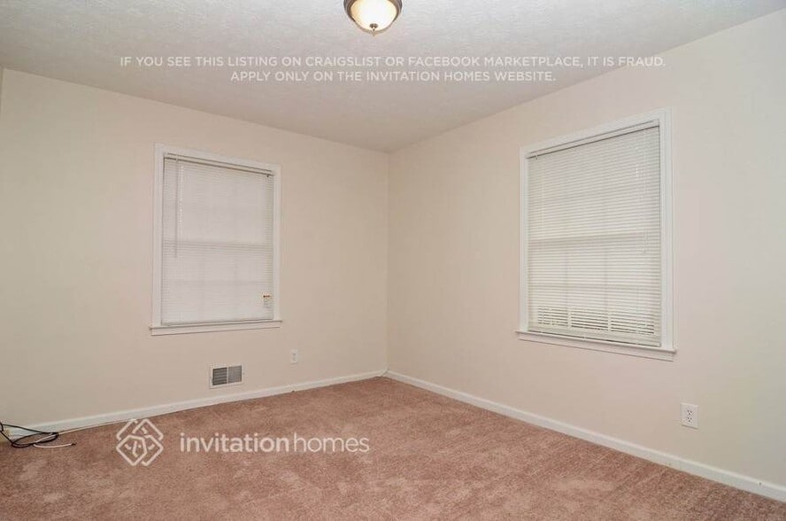 Building Photo - 3370 Doyle Ln SW