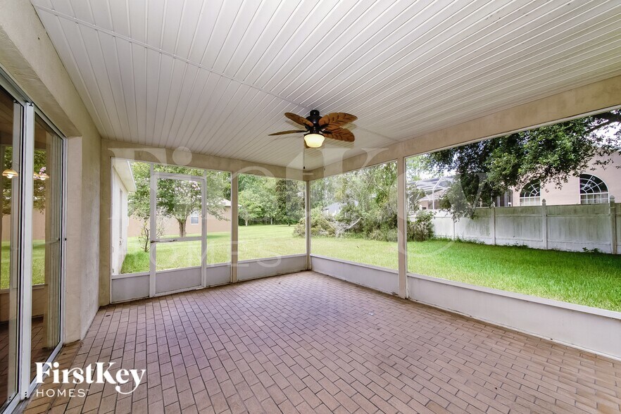 Building Photo - 8 Wild Oak Pl